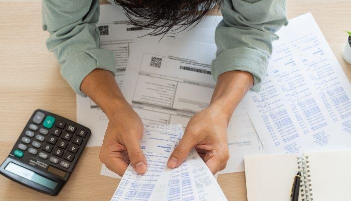 Messy tax - we help